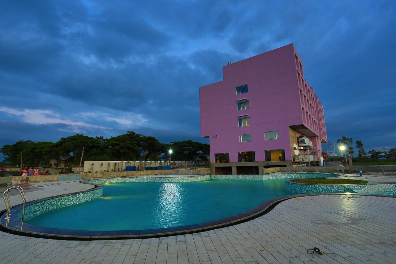 Nandan Kanan Hotel & Resort Sipra Bagian luar foto